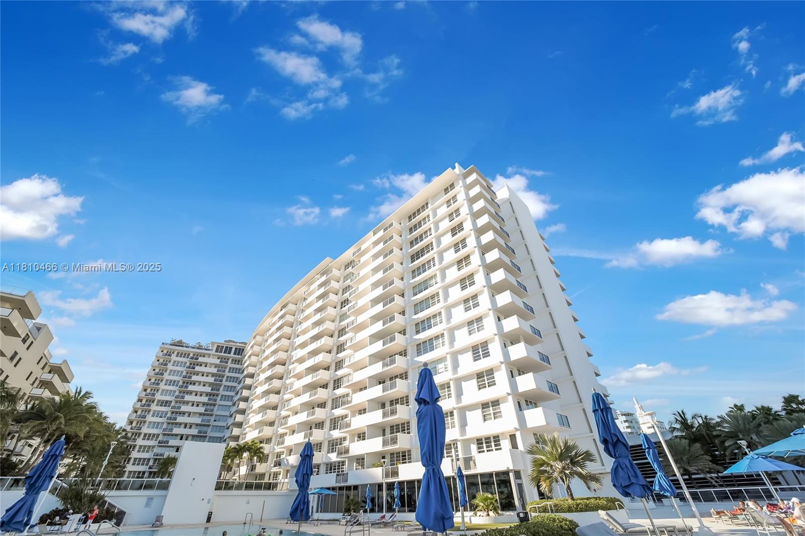 THE DECOPLAGE CONDO - Residential Lease