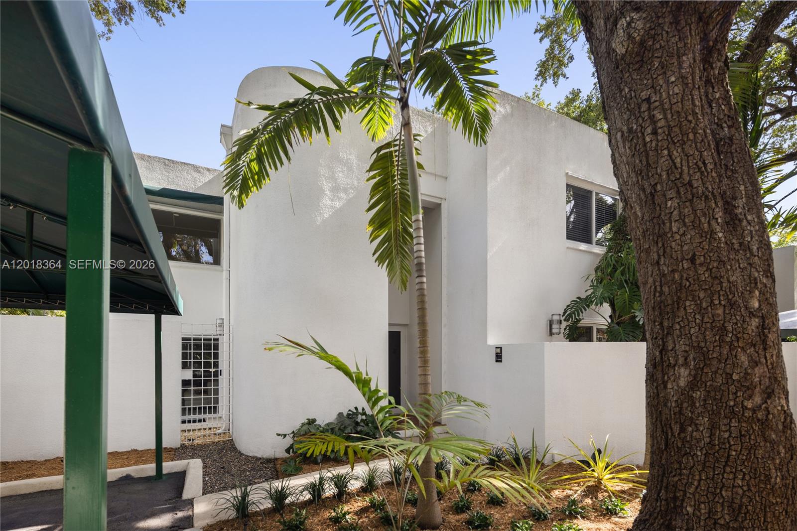 OAKGROVE CONDO - Residential