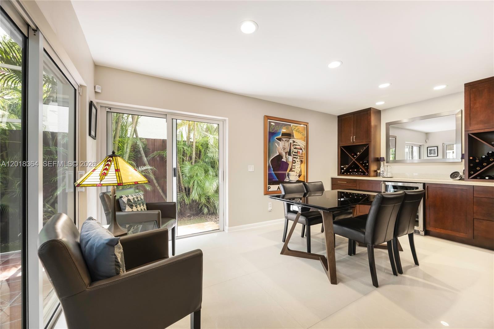 OAKGROVE CONDO - Residential