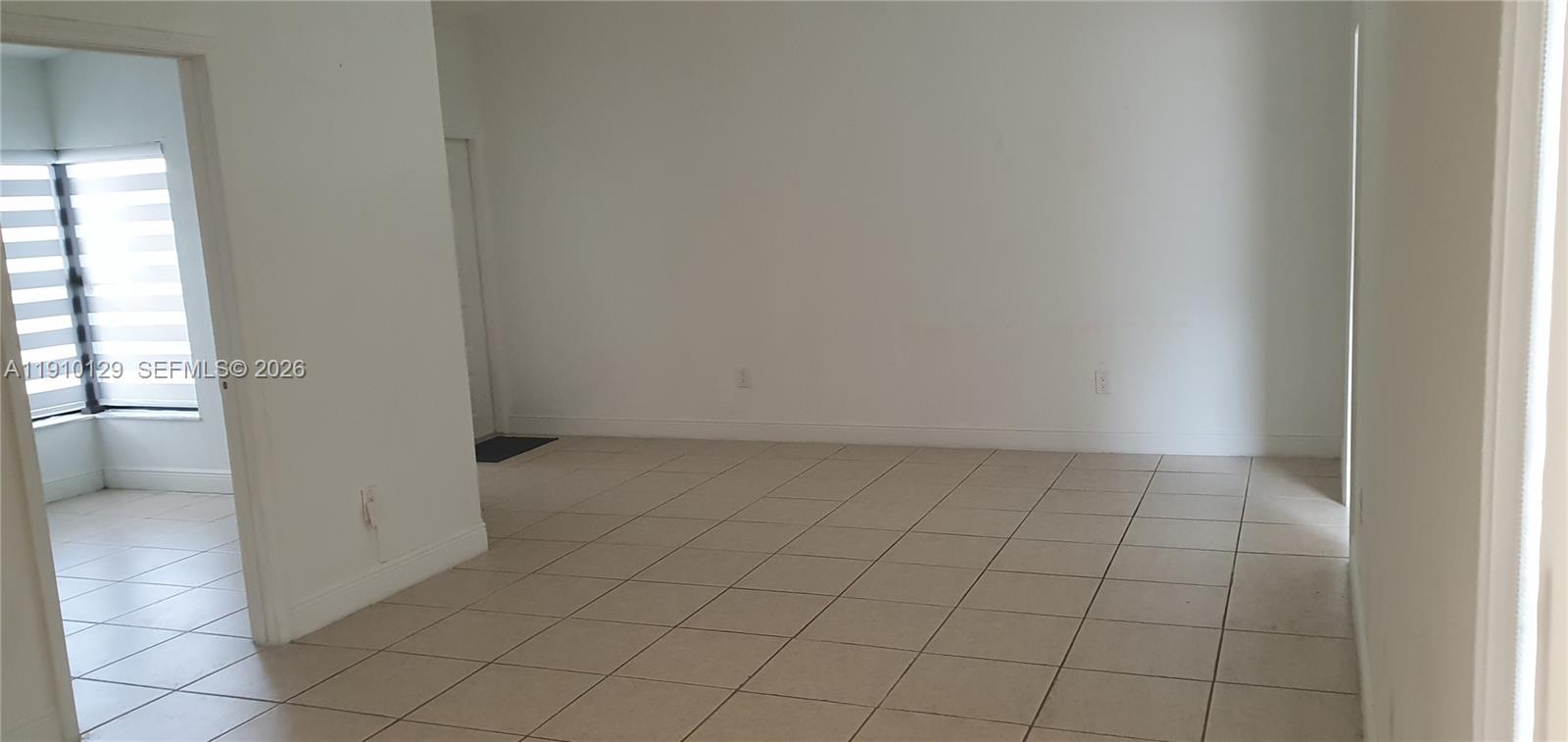 WESTWIND LAKES GARDEN HOM - Residential