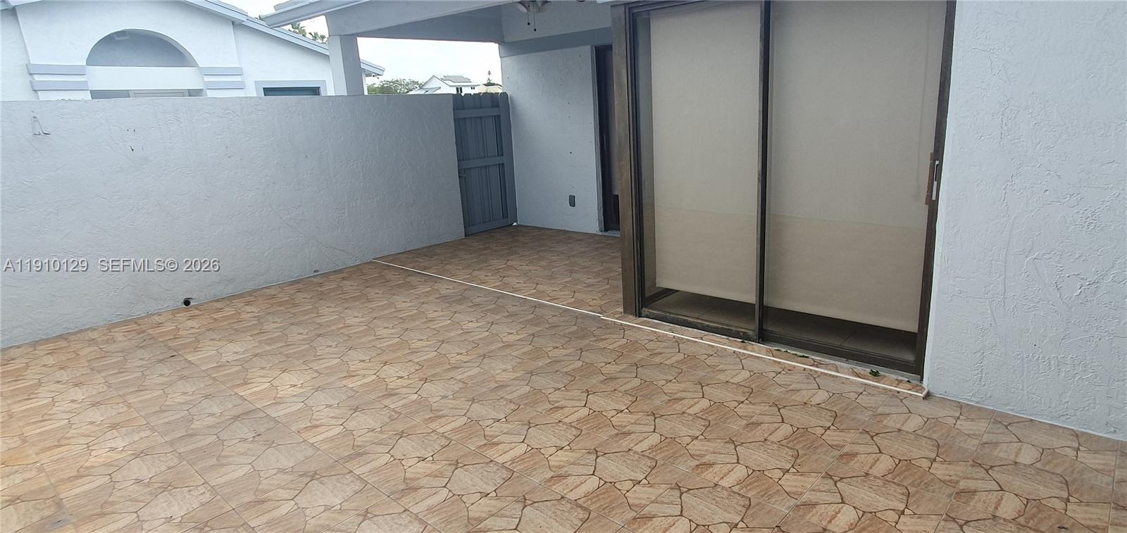 WESTWIND LAKES GARDEN HOM - Residential