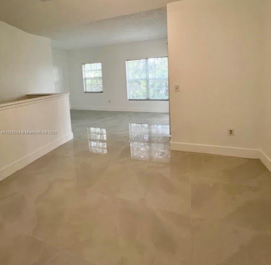 10324 S Fox Trail Rd S 1108
