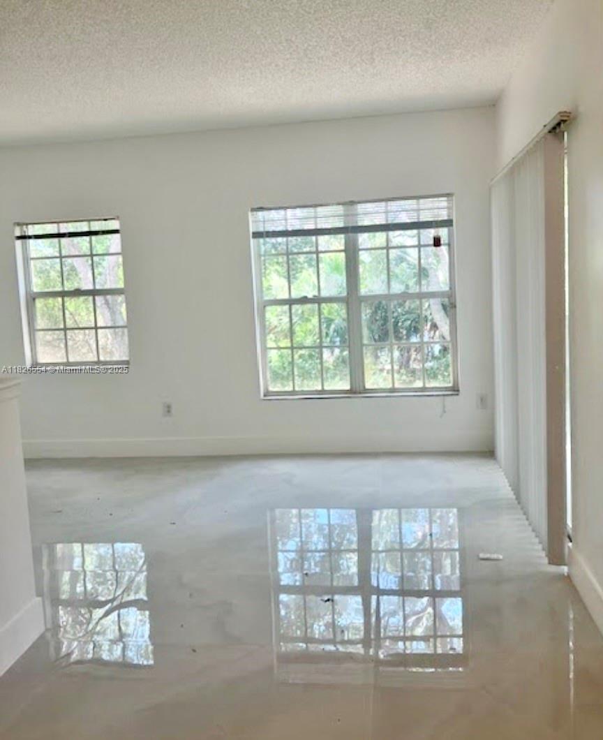 10324 S Fox Trail Rd S 1108