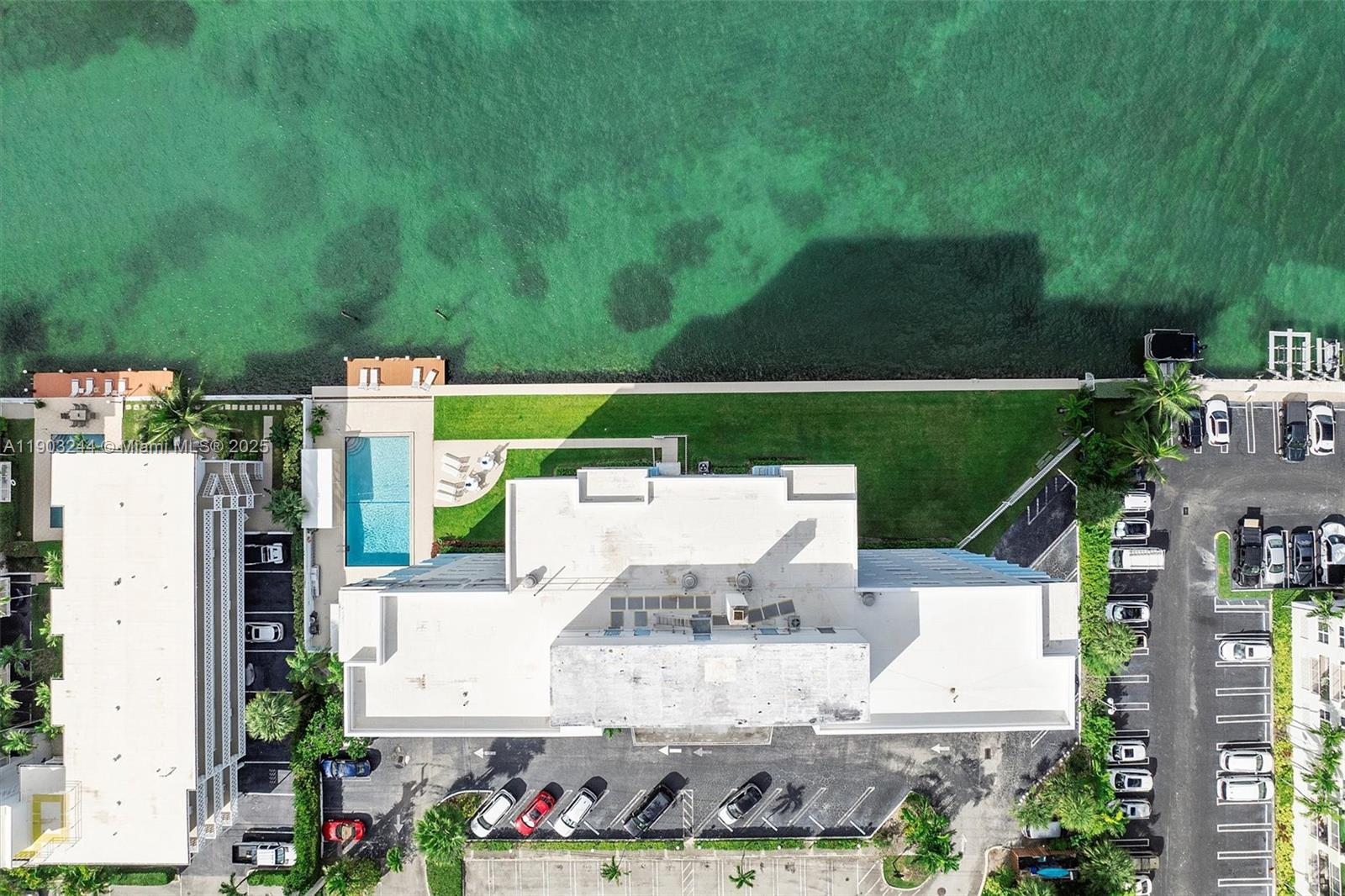 CORAL SEA TOWERS CO-OP - Residential