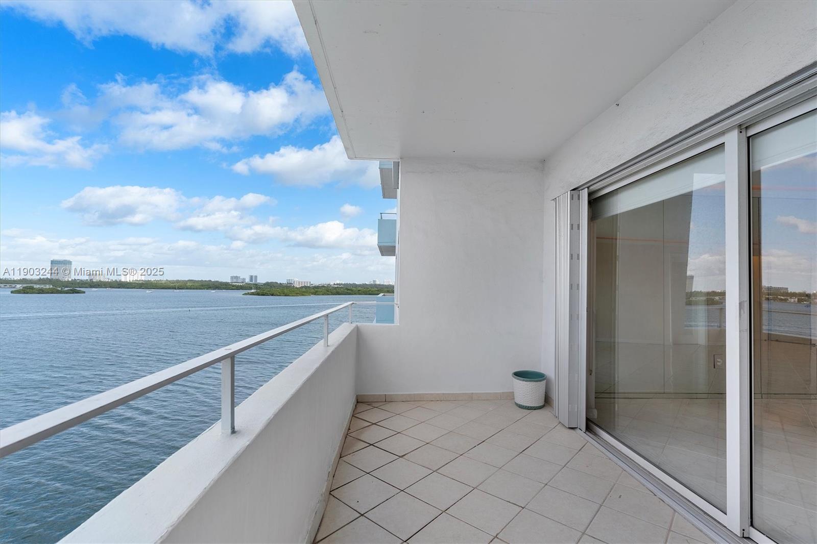 10300 W Bay Harbor Dr 8B