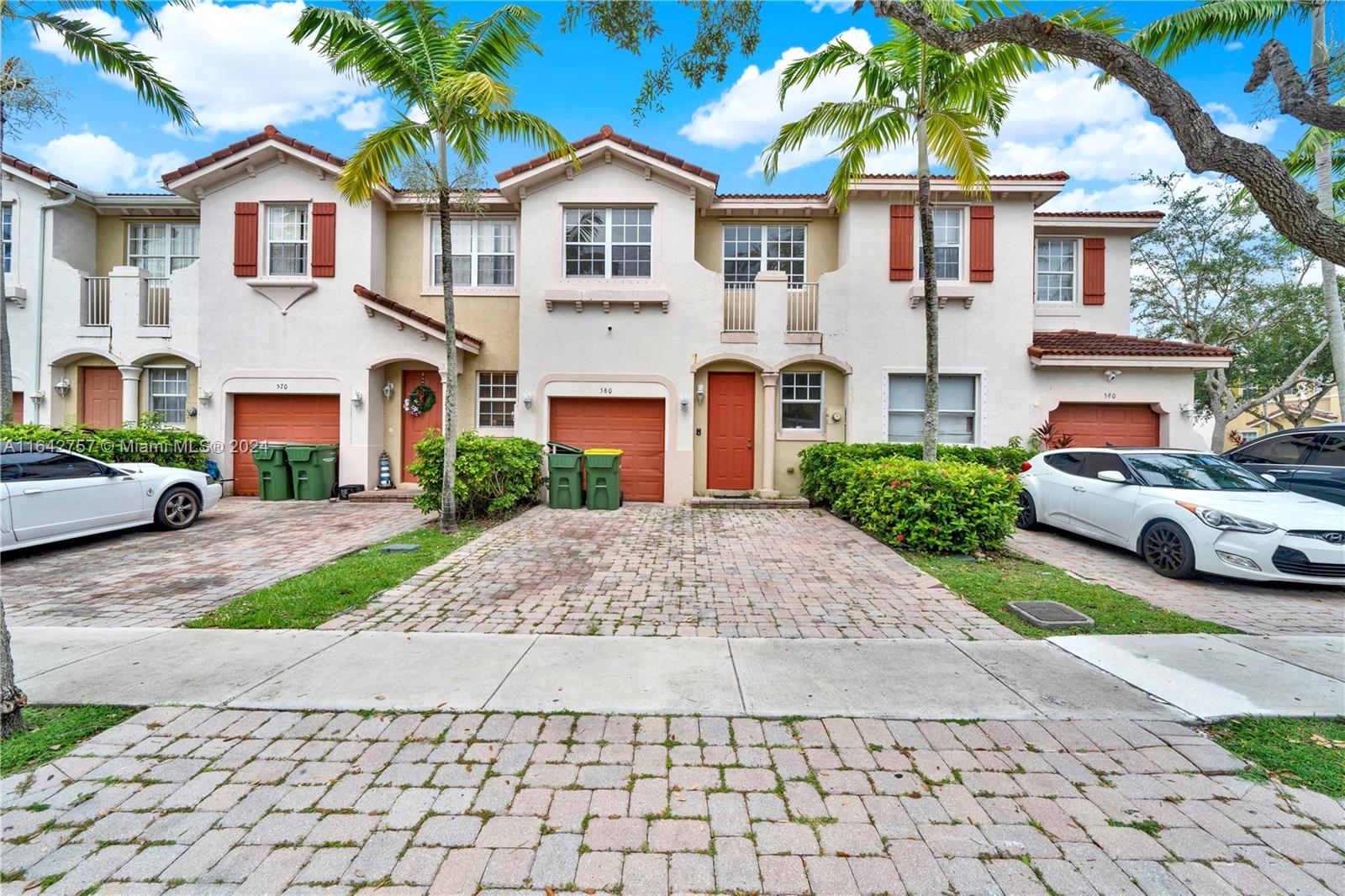 View Homestead, FL 33033 townhome