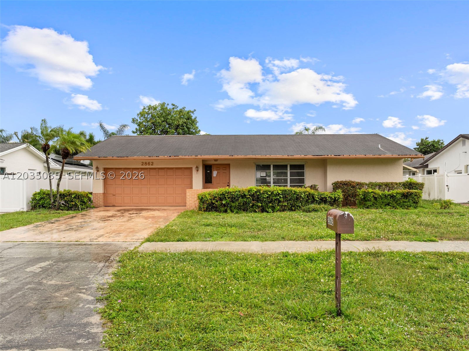 2862 SW 13th Ct