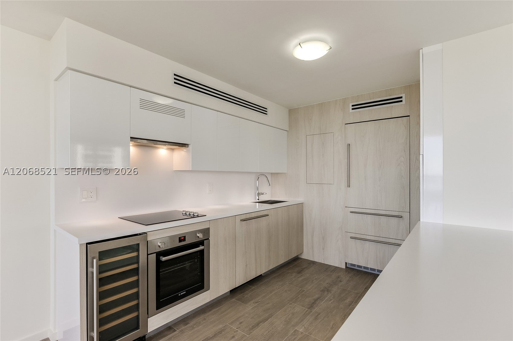 11 Island Ave 1111