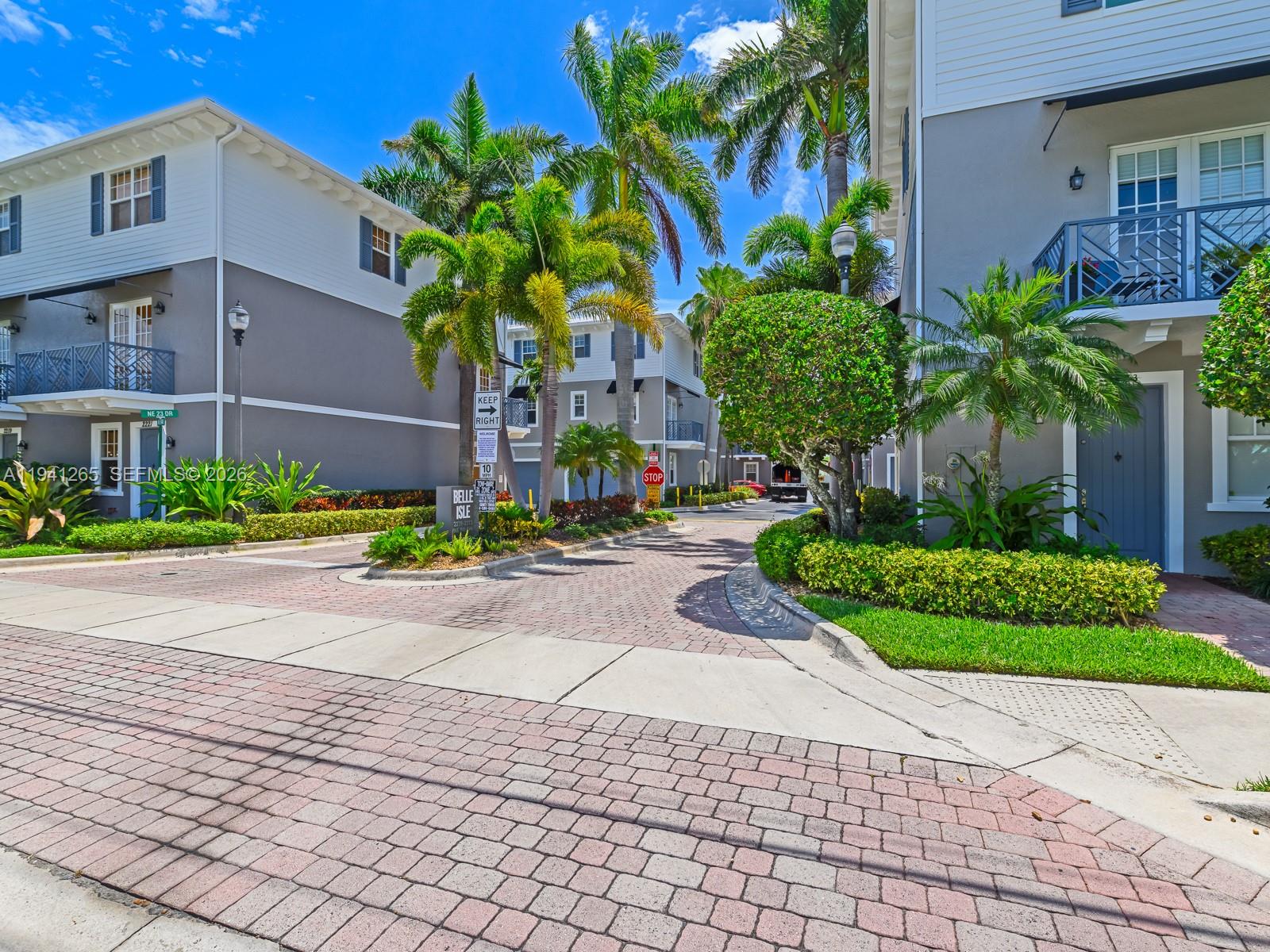 WILTON MANORS - Residential