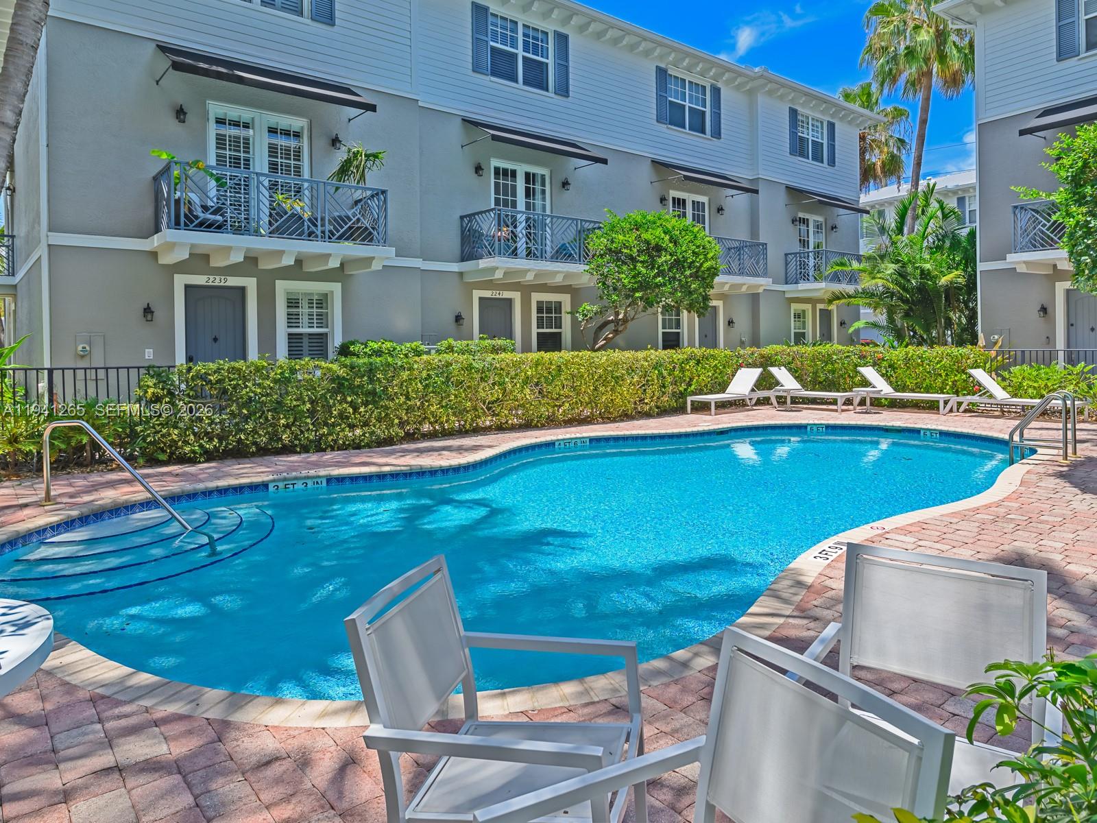 WILTON MANORS - Residential