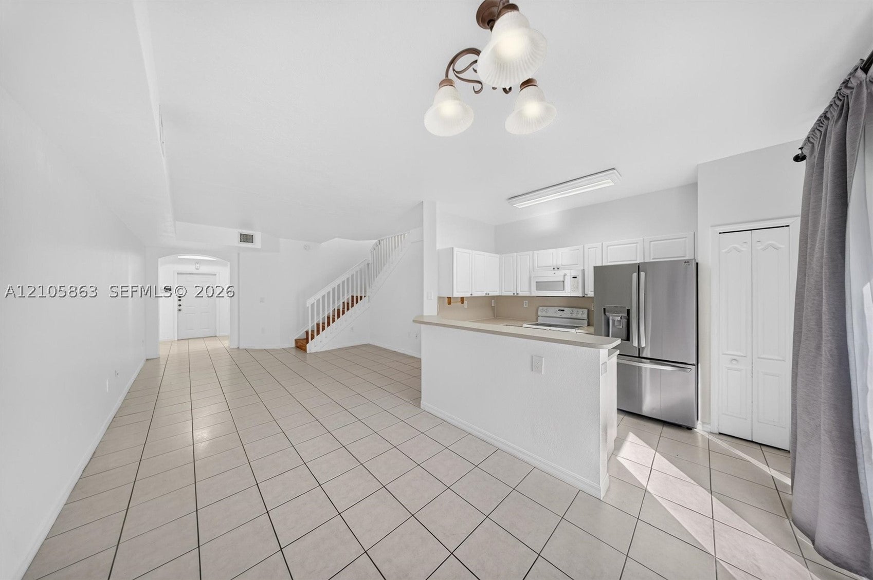 8846 W Flagler St 5