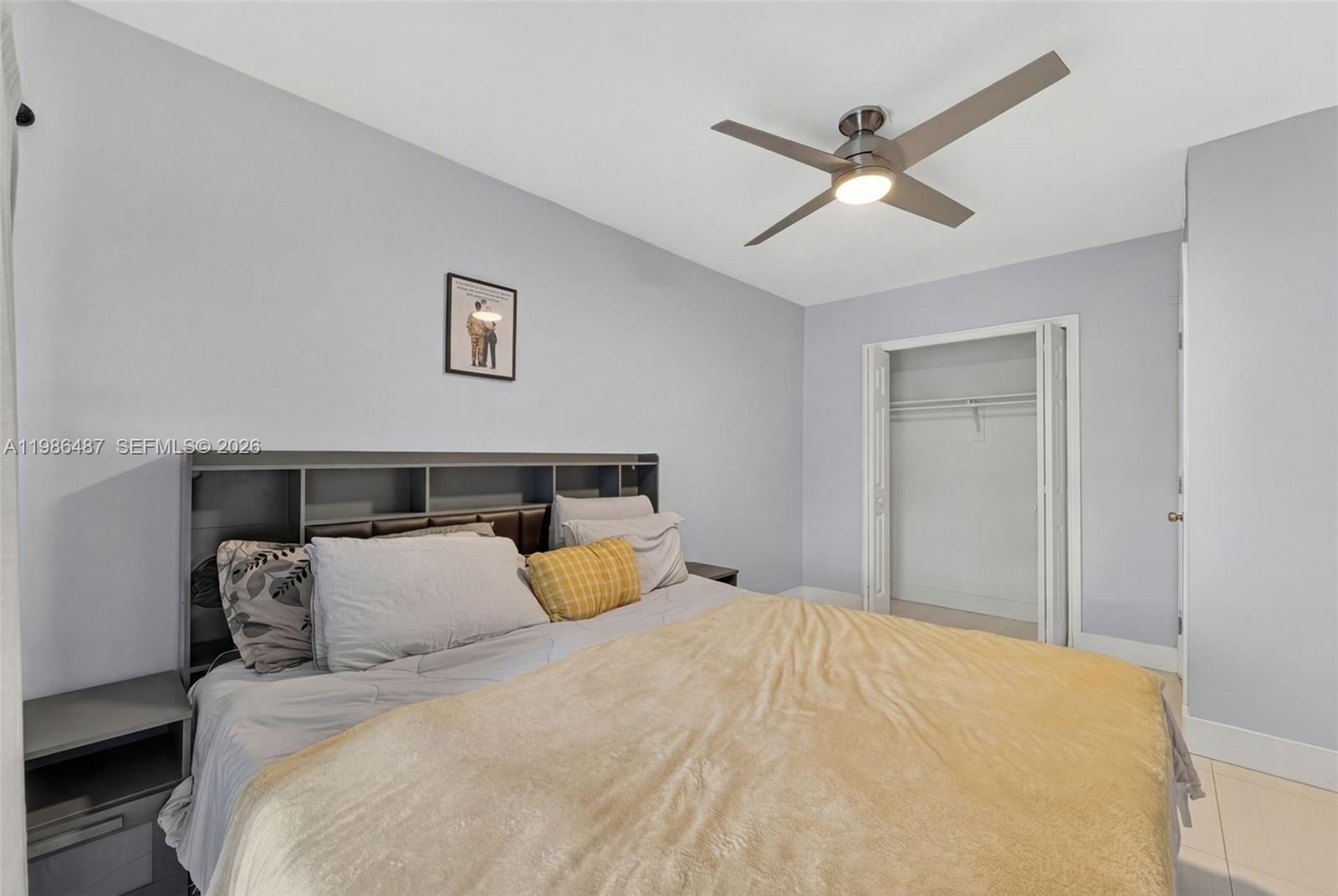 SUNSET PARK TOWN HOUSES - Residential