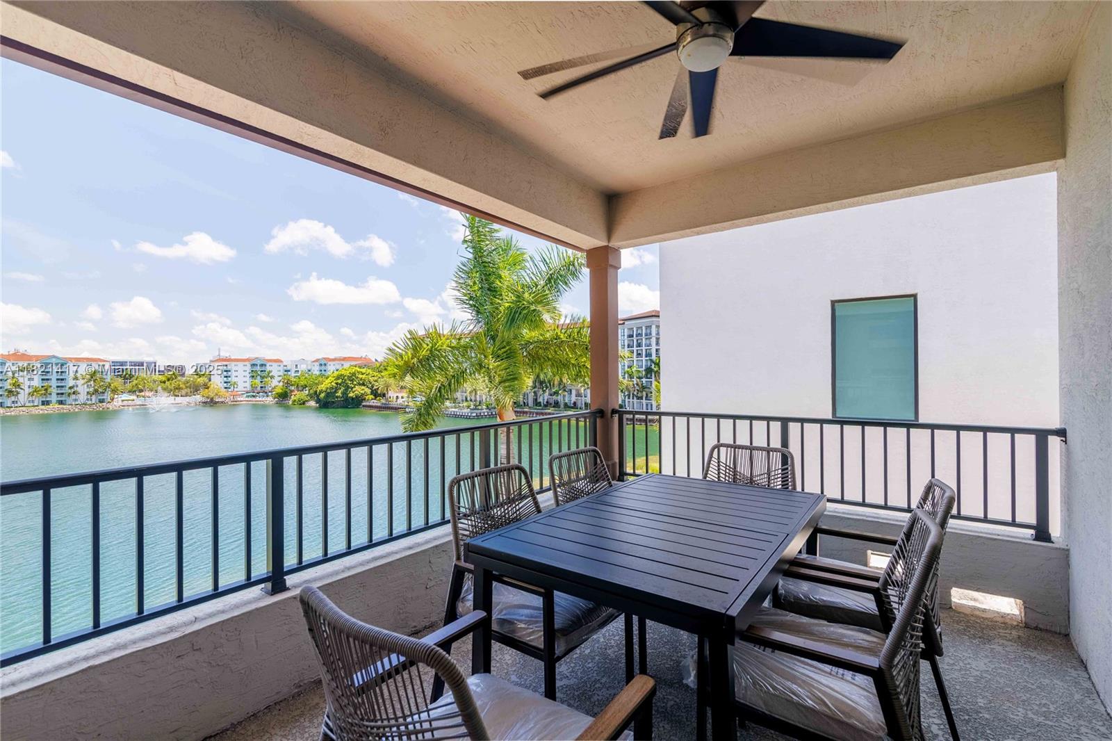 DOWNTOWN DORAL SOUTH PHAS - Residential Lease