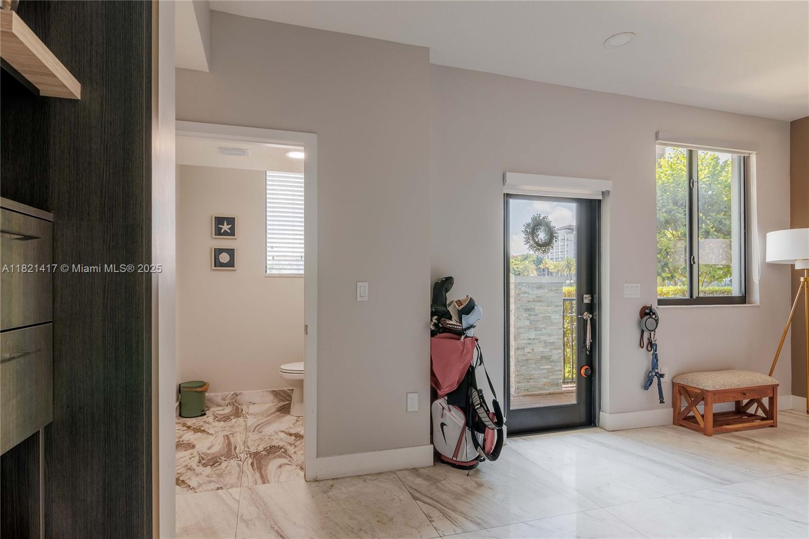 DOWNTOWN DORAL SOUTH PHAS - Residential Lease