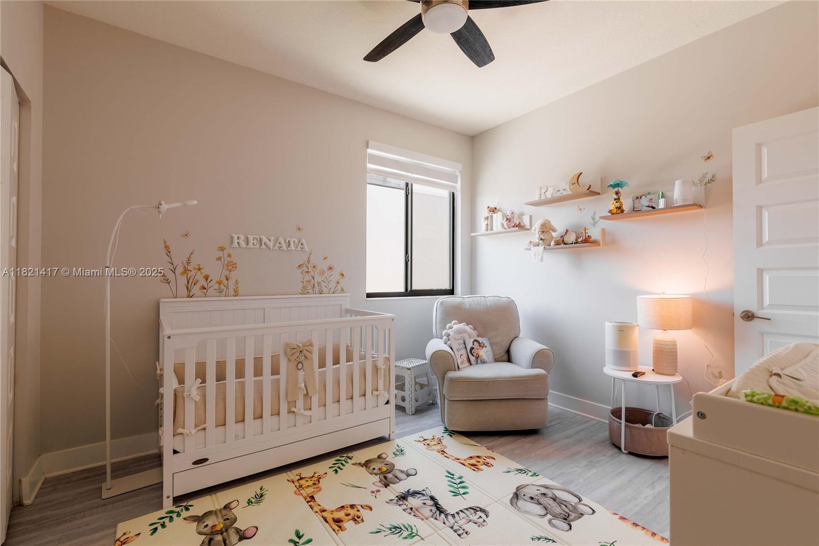 DOWNTOWN DORAL SOUTH PHAS - Residential Lease