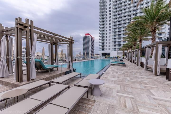4010 S Ocean Dr T3501