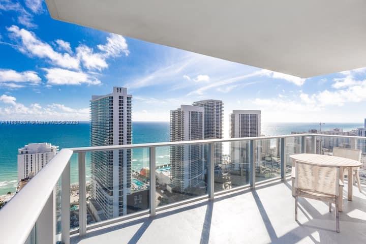 4010 S Ocean Dr T3501