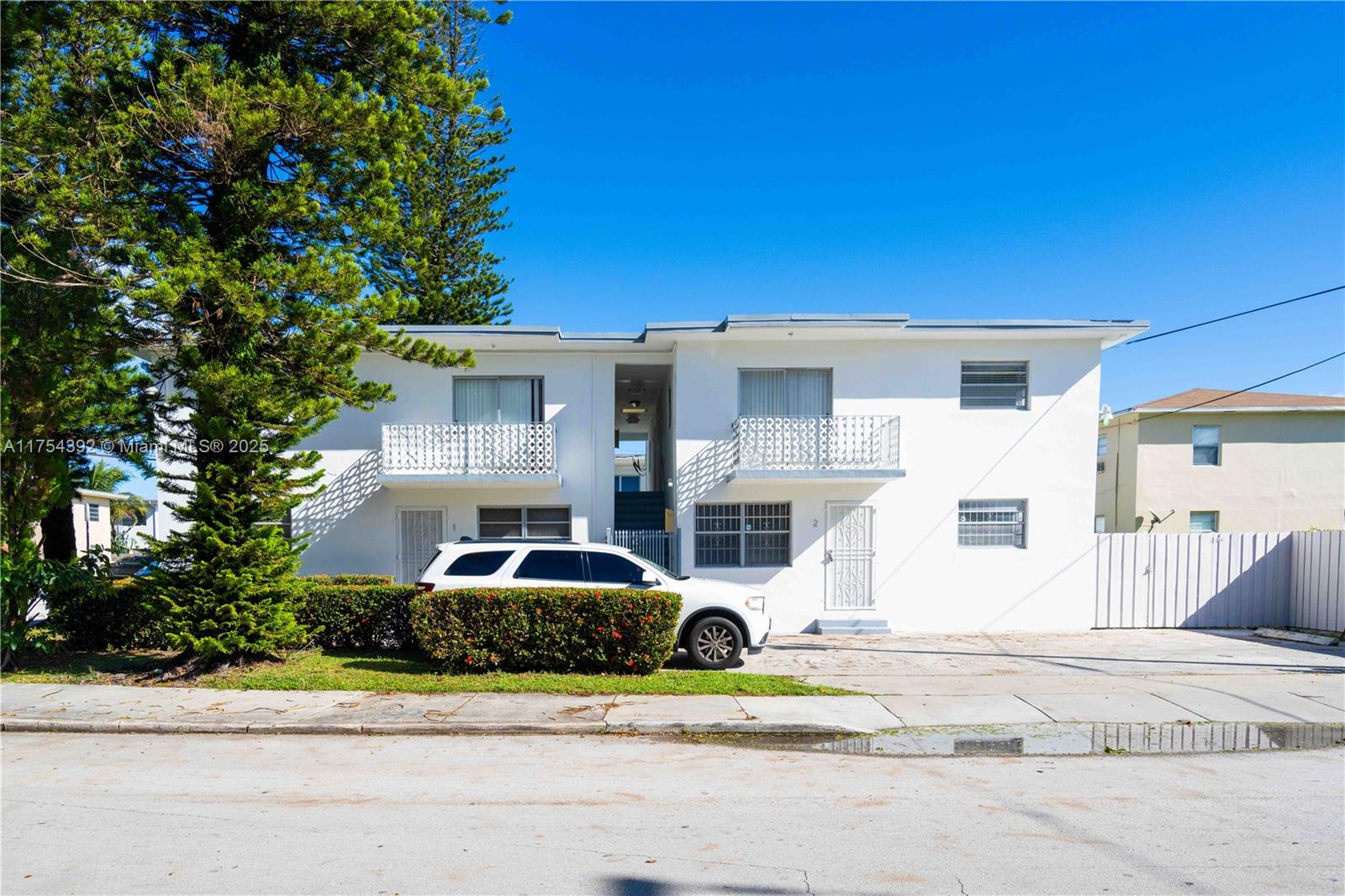 Rental Property at 450 Ne 82nd Ter 4, Miami, Broward County, Florida - Bedrooms: 1 
Bathrooms: 1  - $1,600 MO.