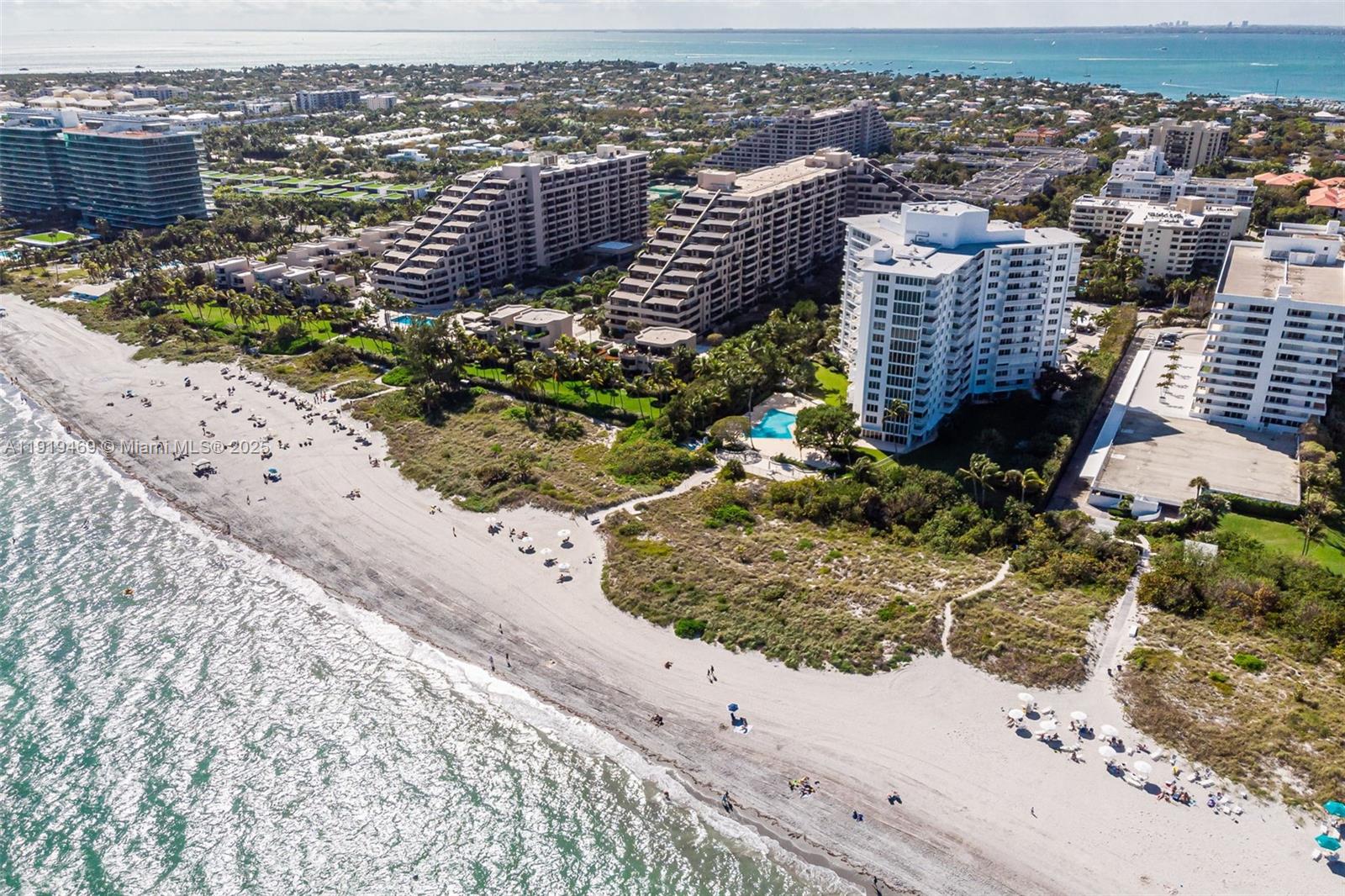 ISLAND HOUSE APT INC - CO - Residential