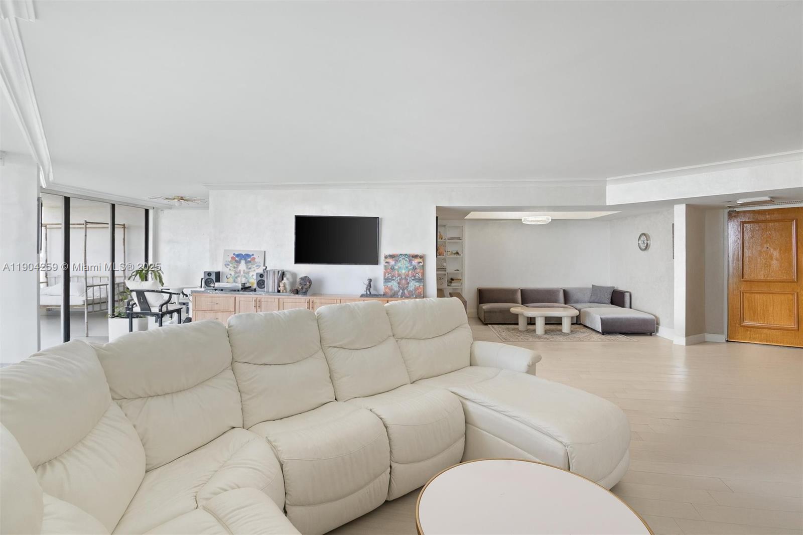 TURNBERRY ISLE - Residential Lease