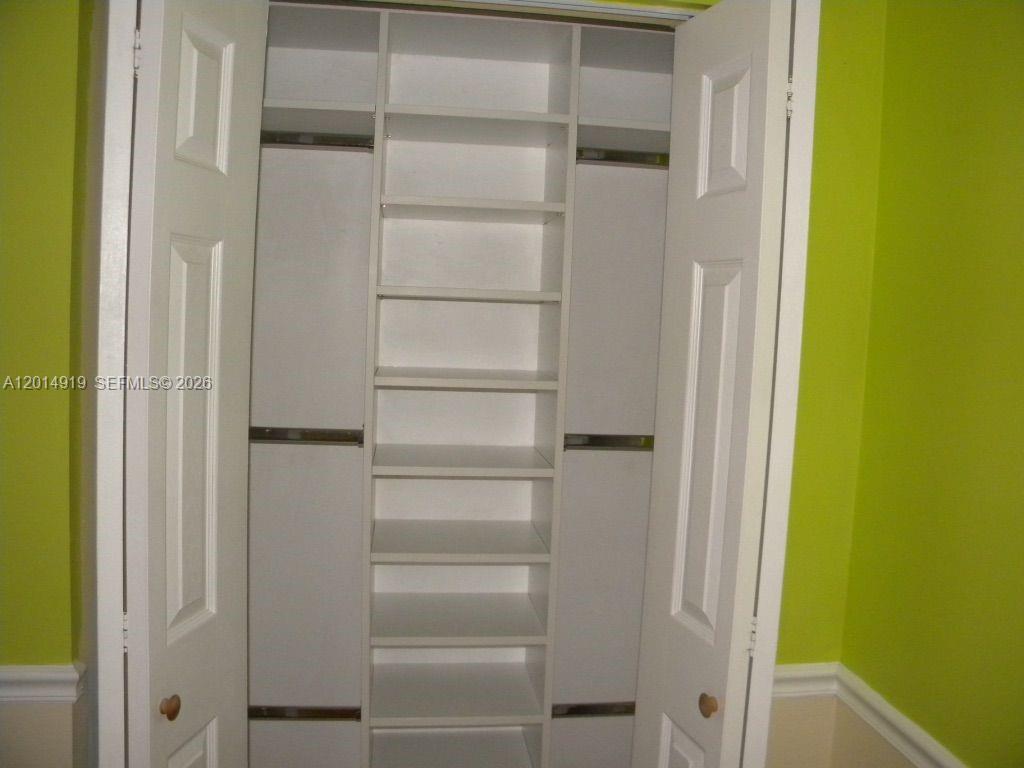 WEST FONTAINE CONDO - Residential Lease