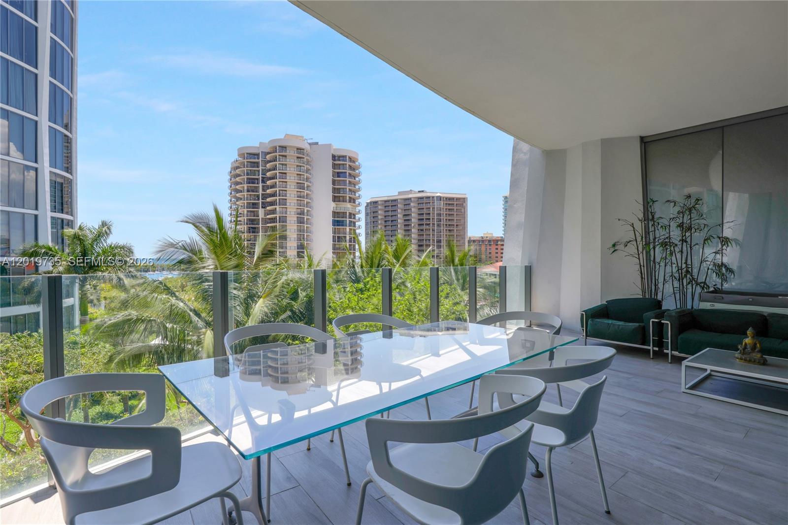 CLUB RESIDENCES AT PARK G - Residential