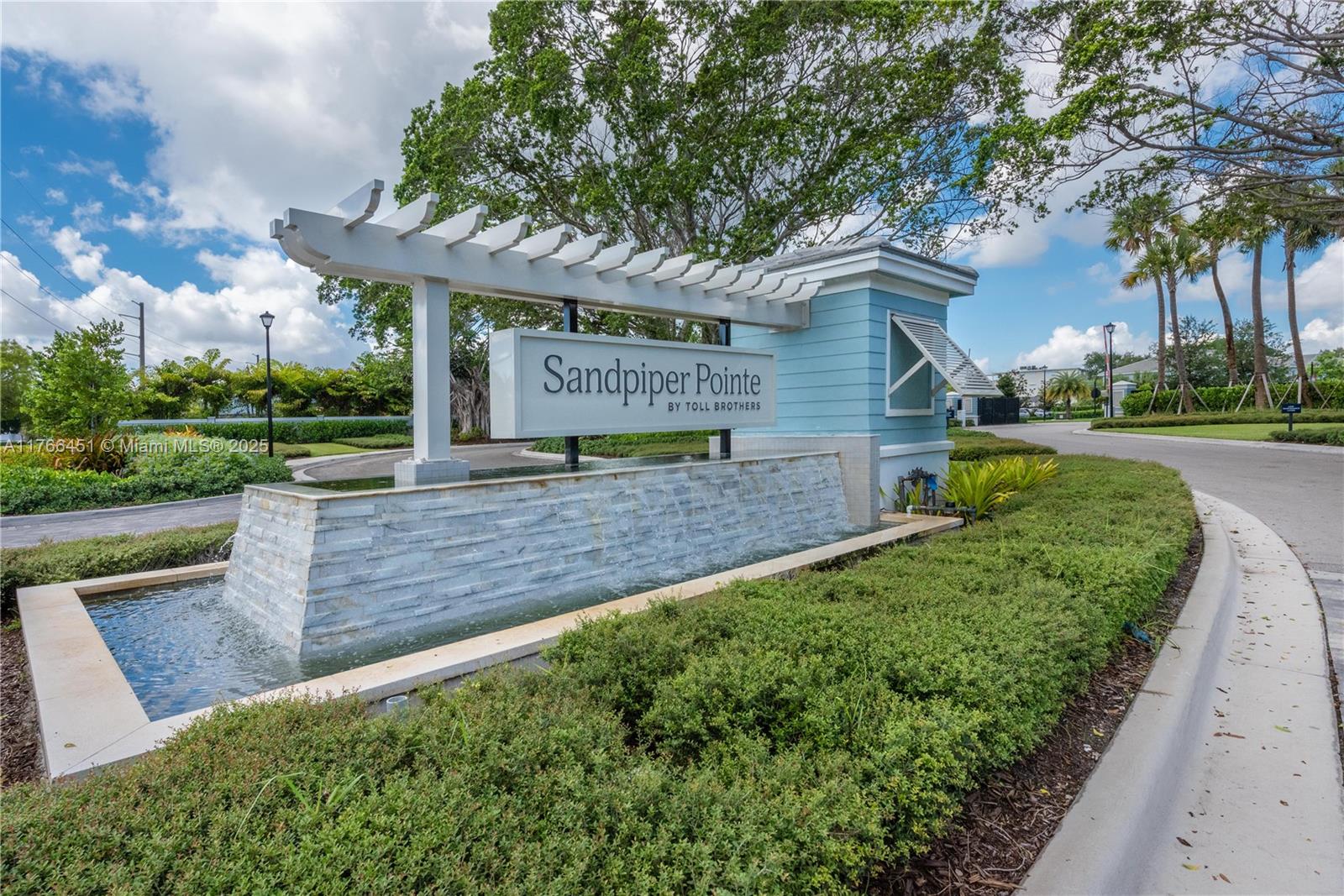 Rental Property at 542 Parsons Way 542, Deerfield Beach, Broward County, Florida - Bedrooms: 3 
Bathrooms: 3  - $3,850 MO.