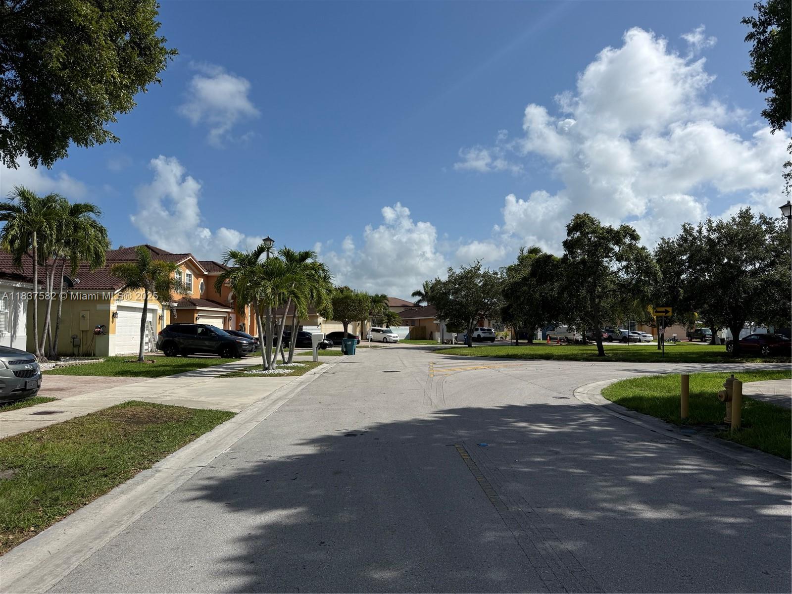 24301 SW 107 AV