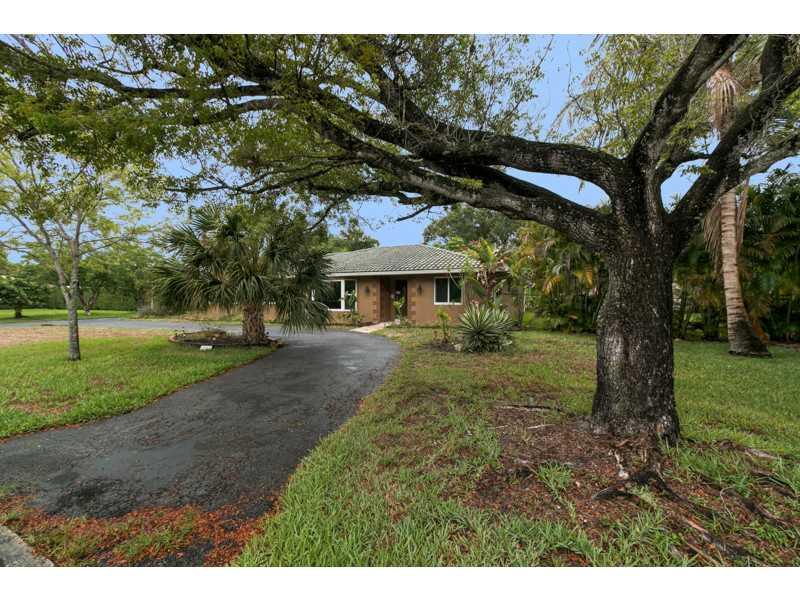 Coral Springs CountryClub - Residential