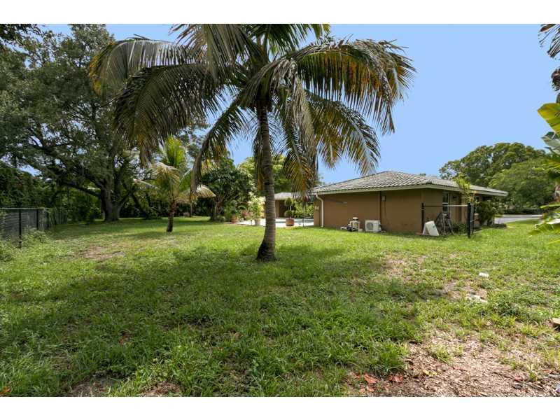 Coral Springs CountryClub - Residential