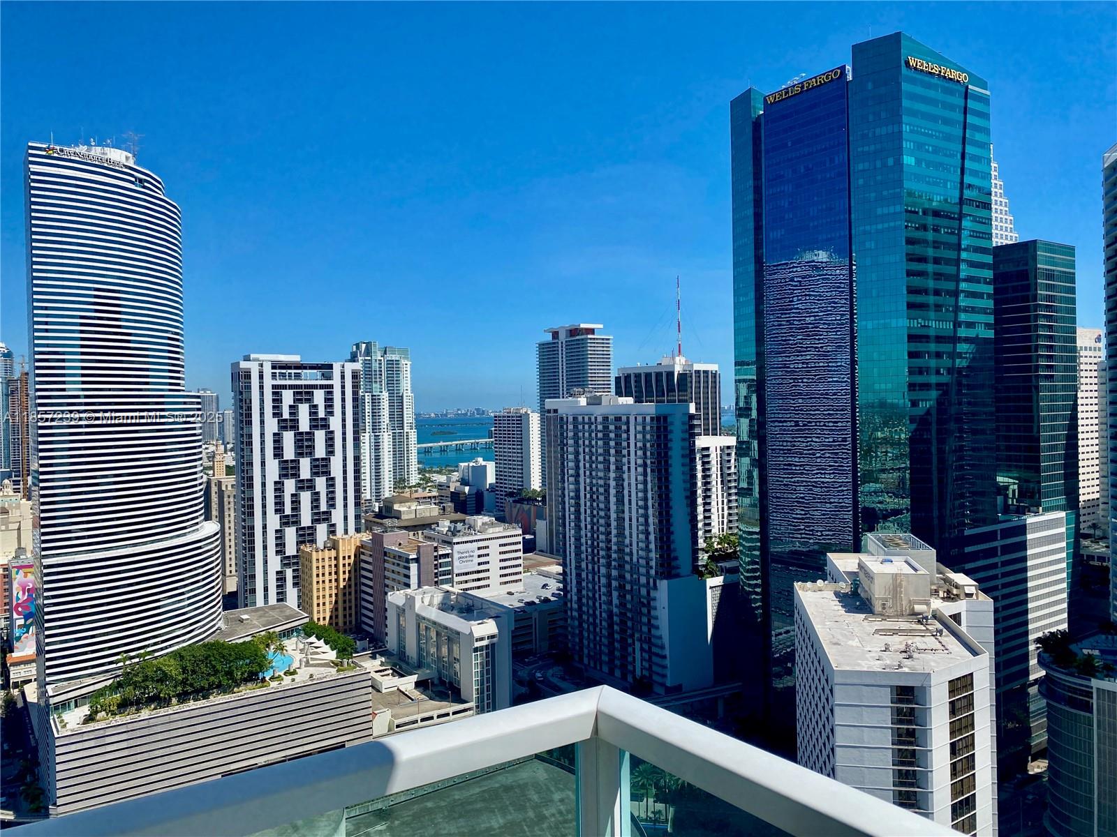 BRICKELL ON THE RIVER N T - Residential Lease