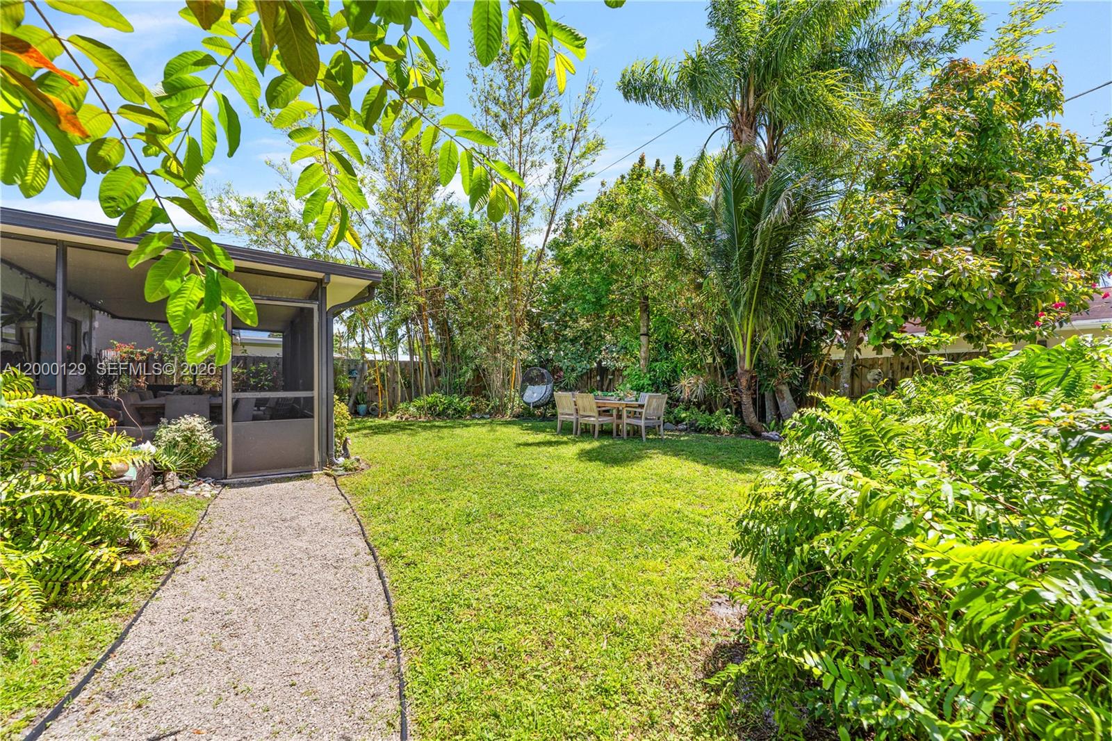 SUNRISE GOLF VILLAGE - Residential