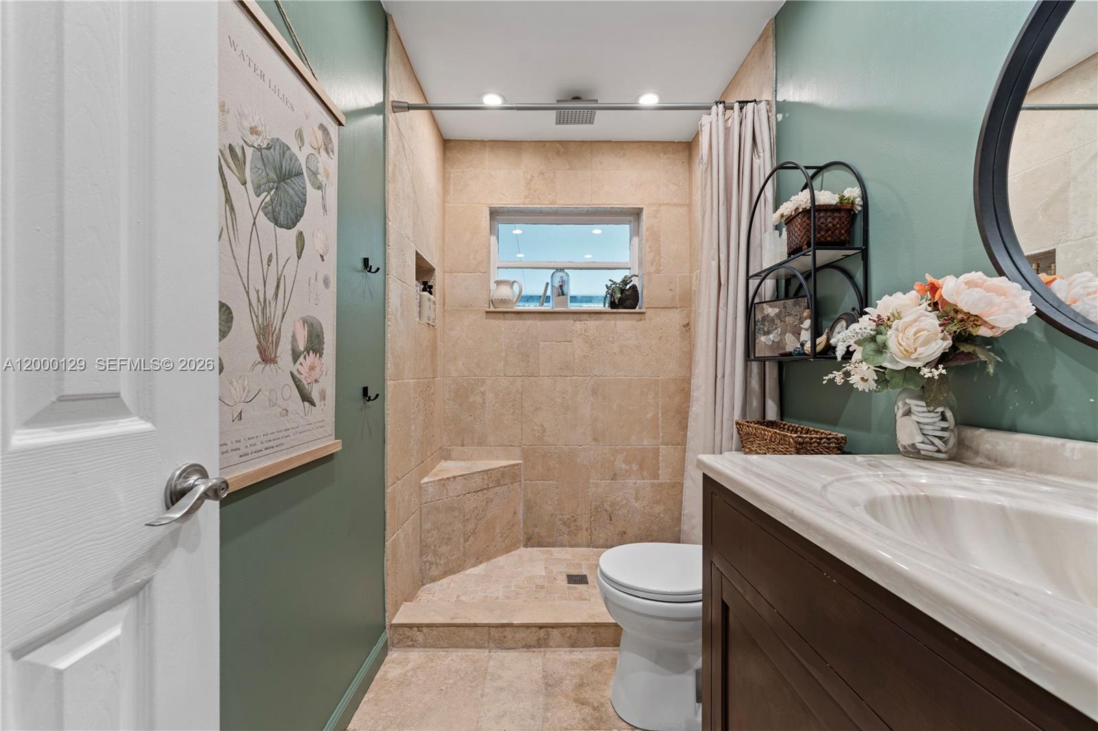 SUNRISE GOLF VILLAGE - Residential