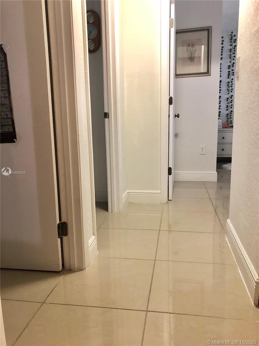 LAKE POINTE SEC 4 - Residential