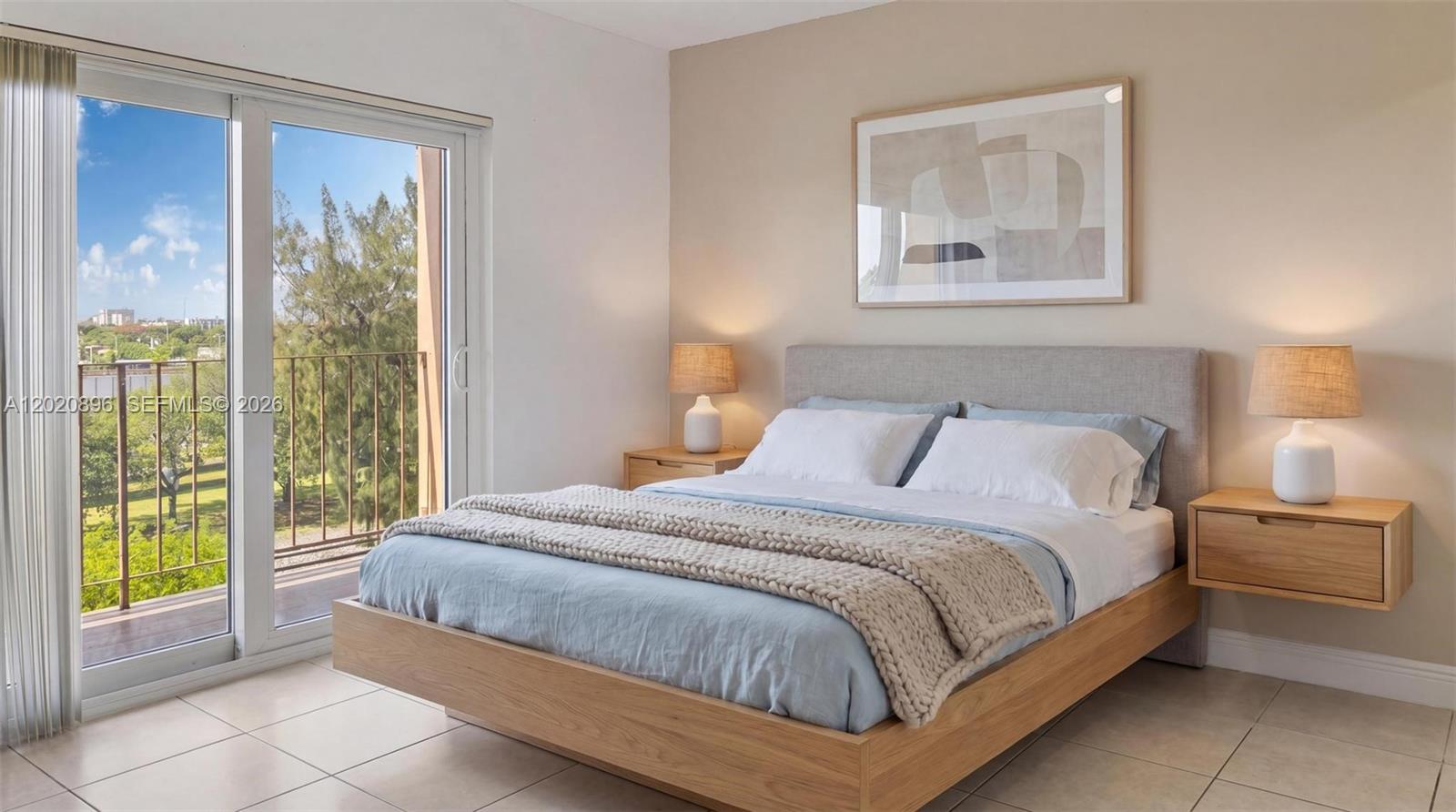 GOLDEN GATE CONDO PHASE I - Residential