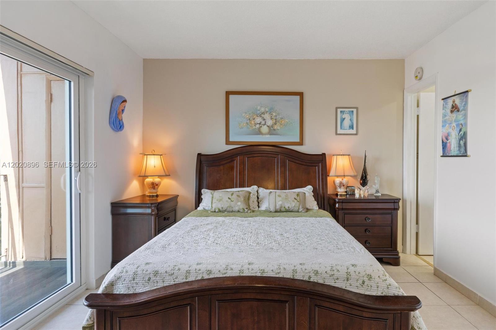 GOLDEN GATE CONDO PHASE I - Residential