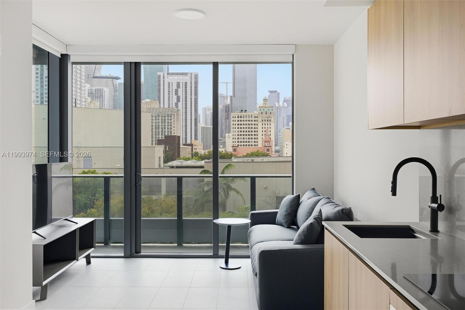 501 FIRST RESIDENCES CONDO - Residential Lease