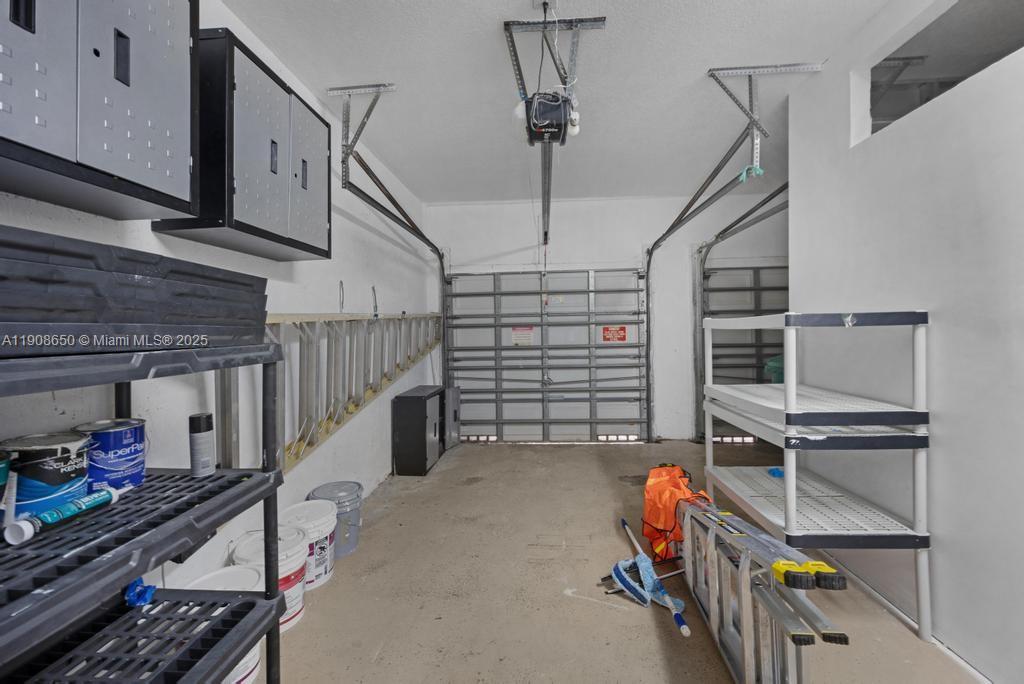 COSTA BELLA - Residential