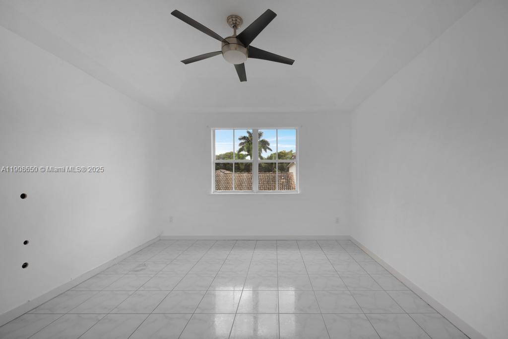 COSTA BELLA - Residential