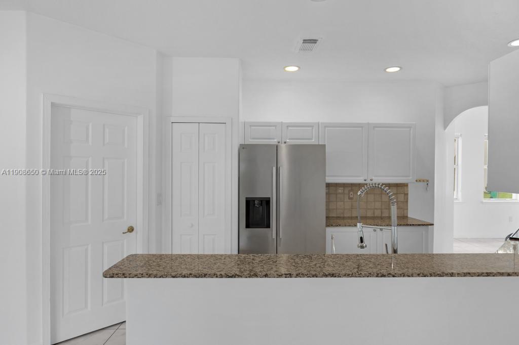 COSTA BELLA - Residential