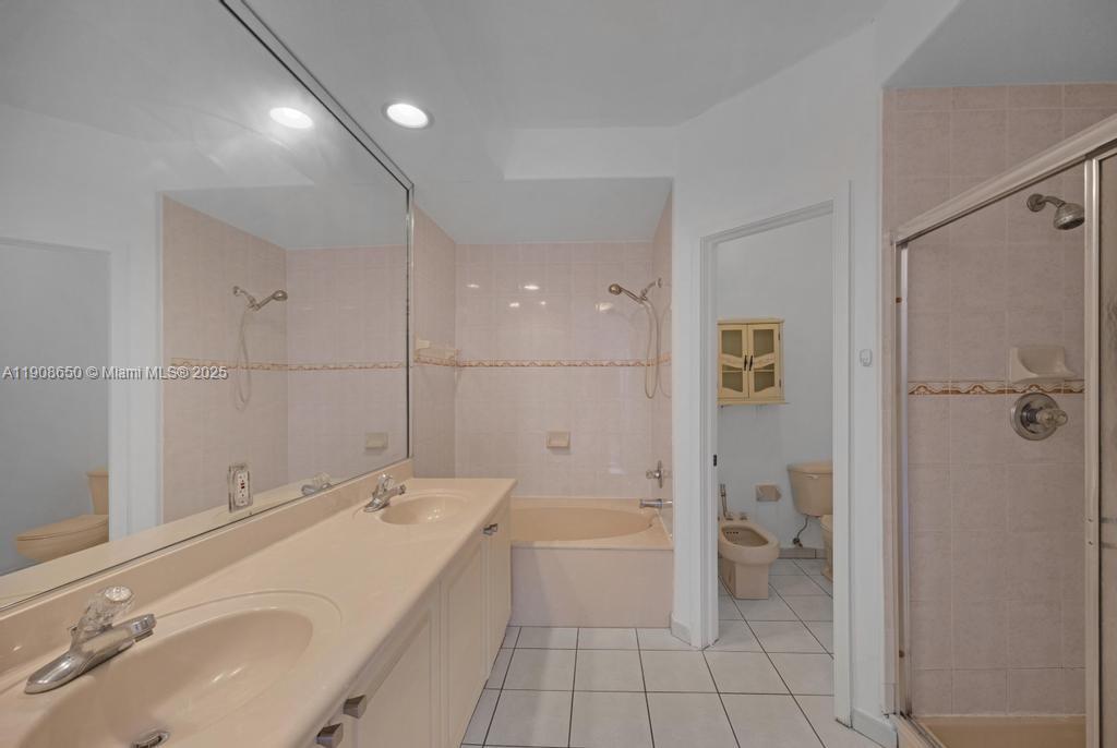 COSTA BELLA - Residential