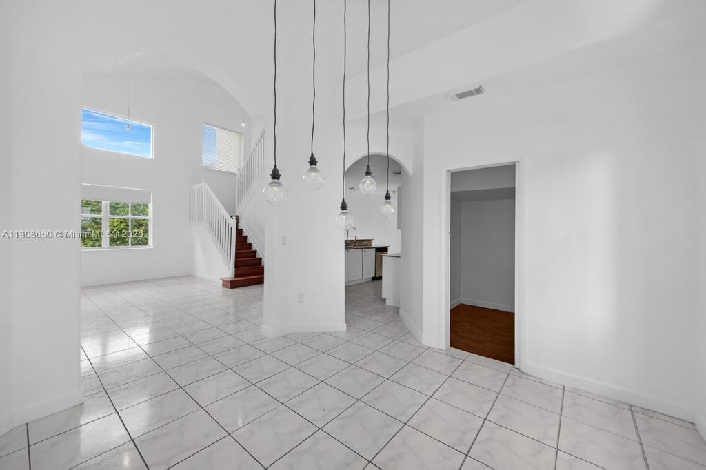 COSTA BELLA - Residential