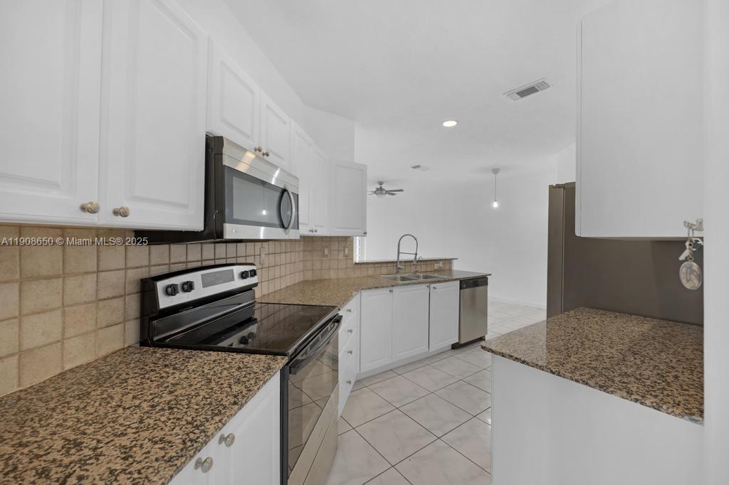 COSTA BELLA - Residential