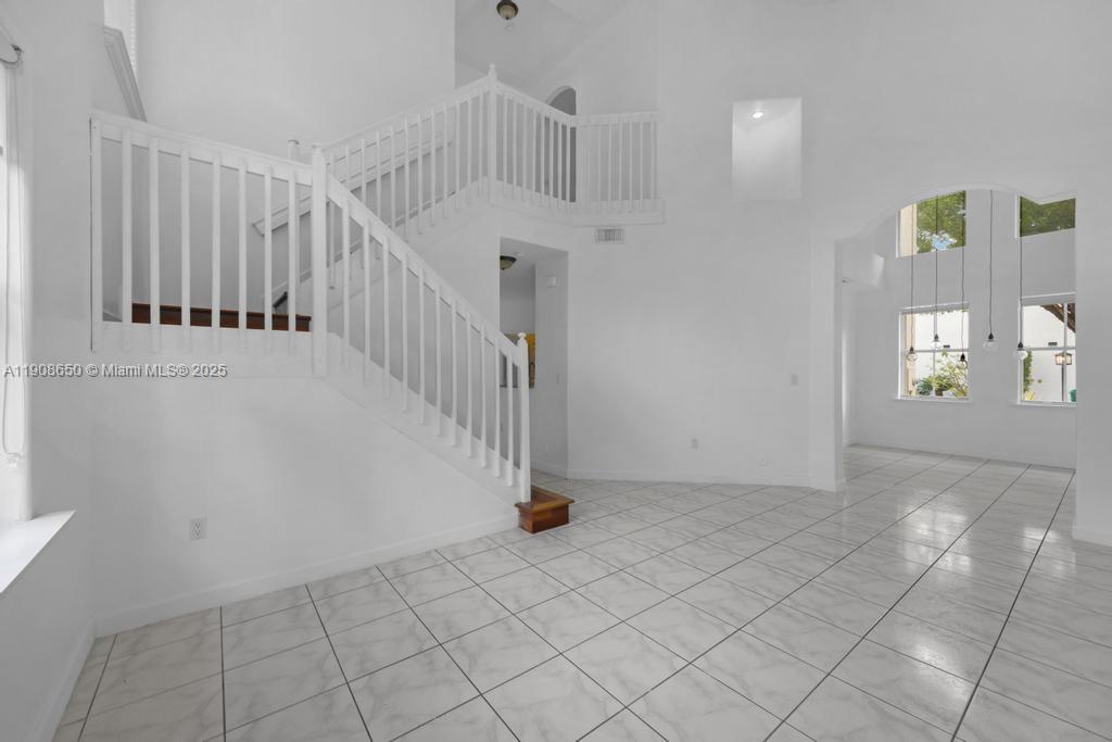 COSTA BELLA - Residential