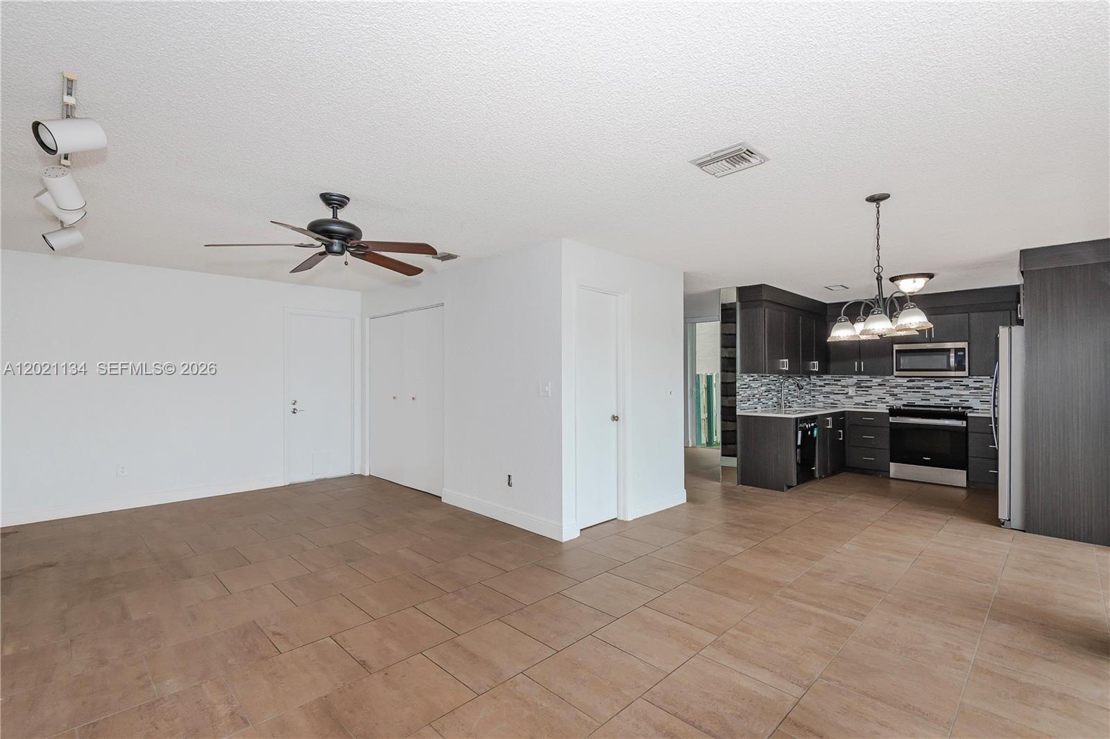 JACARANDA PARCEL 216 - Residential
