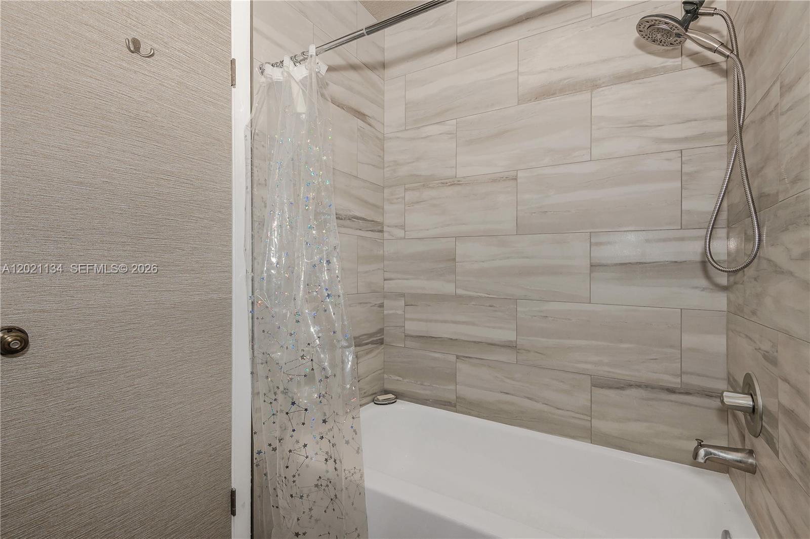 JACARANDA PARCEL 216 - Residential