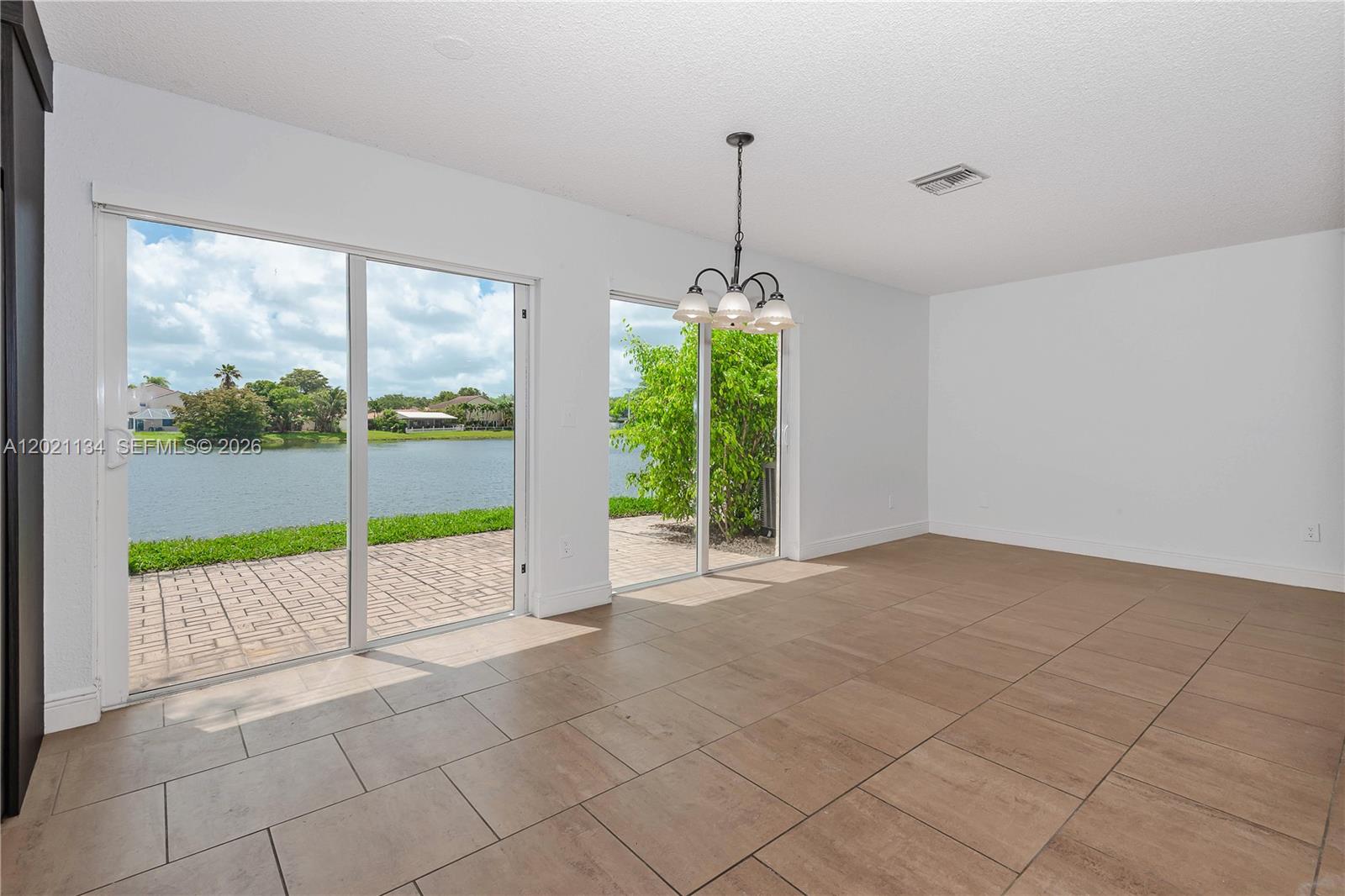 JACARANDA PARCEL 216 - Residential