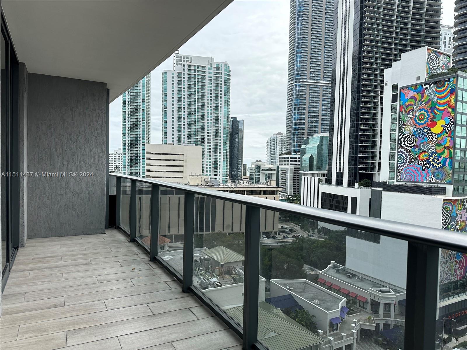 BRICKELL HEIGHTS EAST CON - Residential Lease