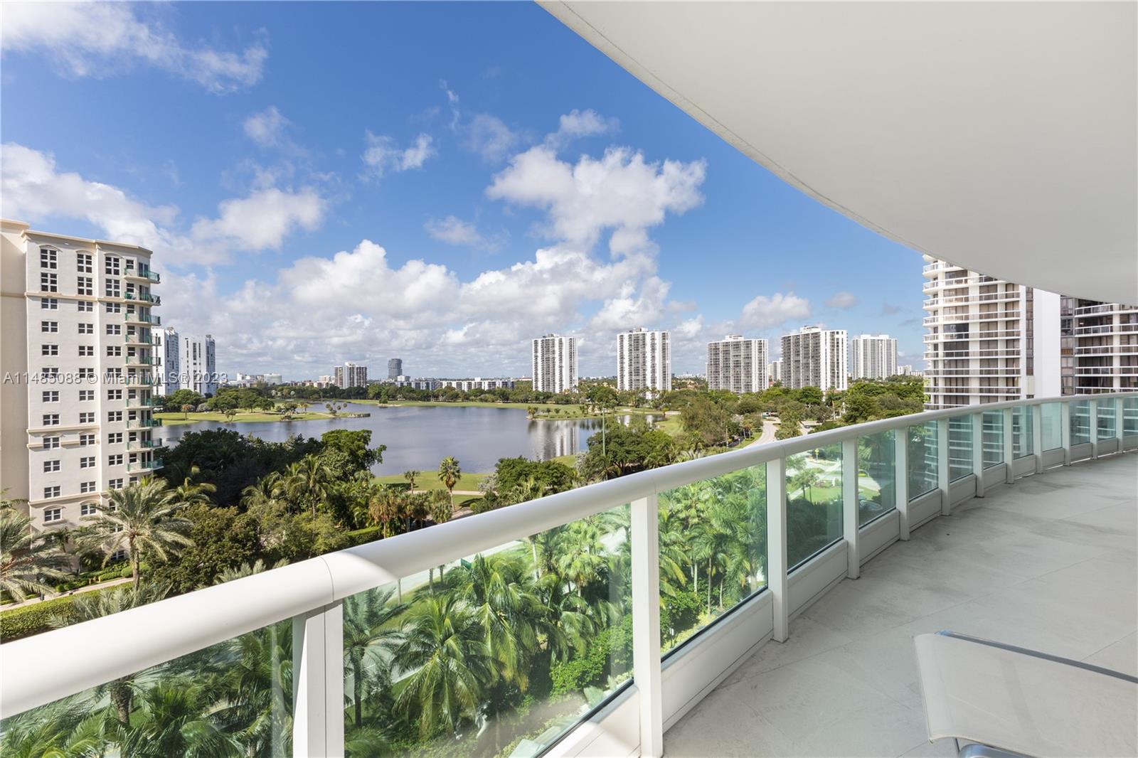 TOWERS OF PORTO VITA-NORT - Residential