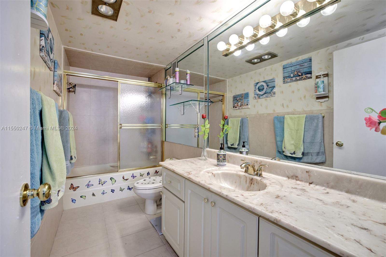 CAMBRIDGE TOWERS CONDO - Residential